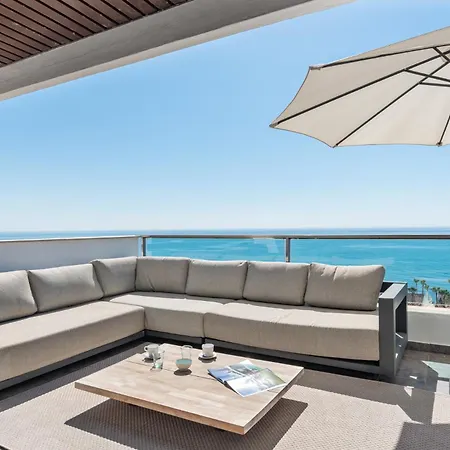 Vivi Homes - Casa Skye Pool, Terrace & Sea View Estepona