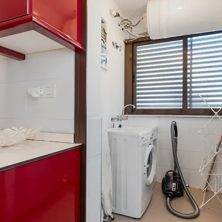 Vivi Homes - Casa Skye Pool, Terrace & Sea View * Estepona