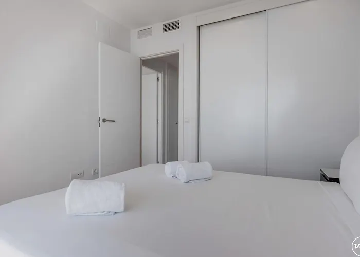 Vivi Homes - Casa Skye Pool, Terrace & Sea View Apartman Estepona