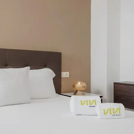 Vivi Homes - Casa Skye Pool, Terrace & Sea View Lejlighed Estepona