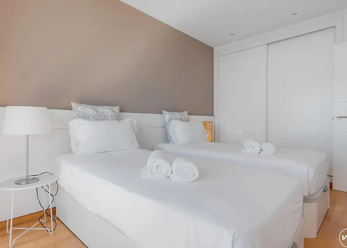 Apartamento Vivi Homes - Casa Skye Pool, Terrace&sea View Estepona